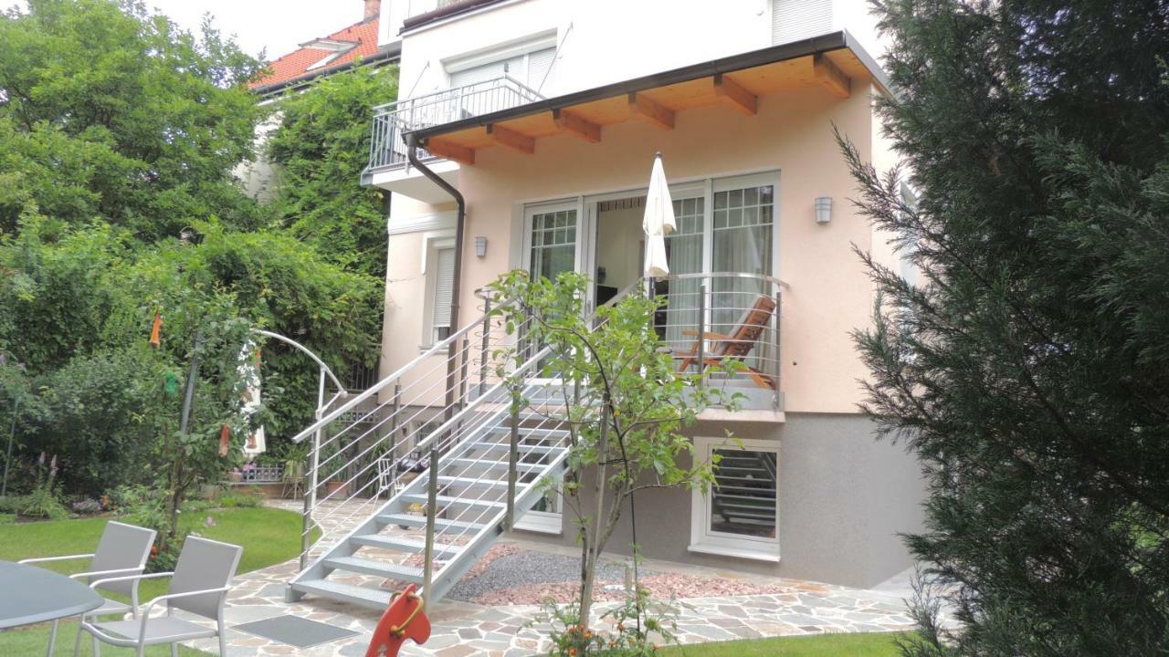 Am Fasangarten Appartement Wenen